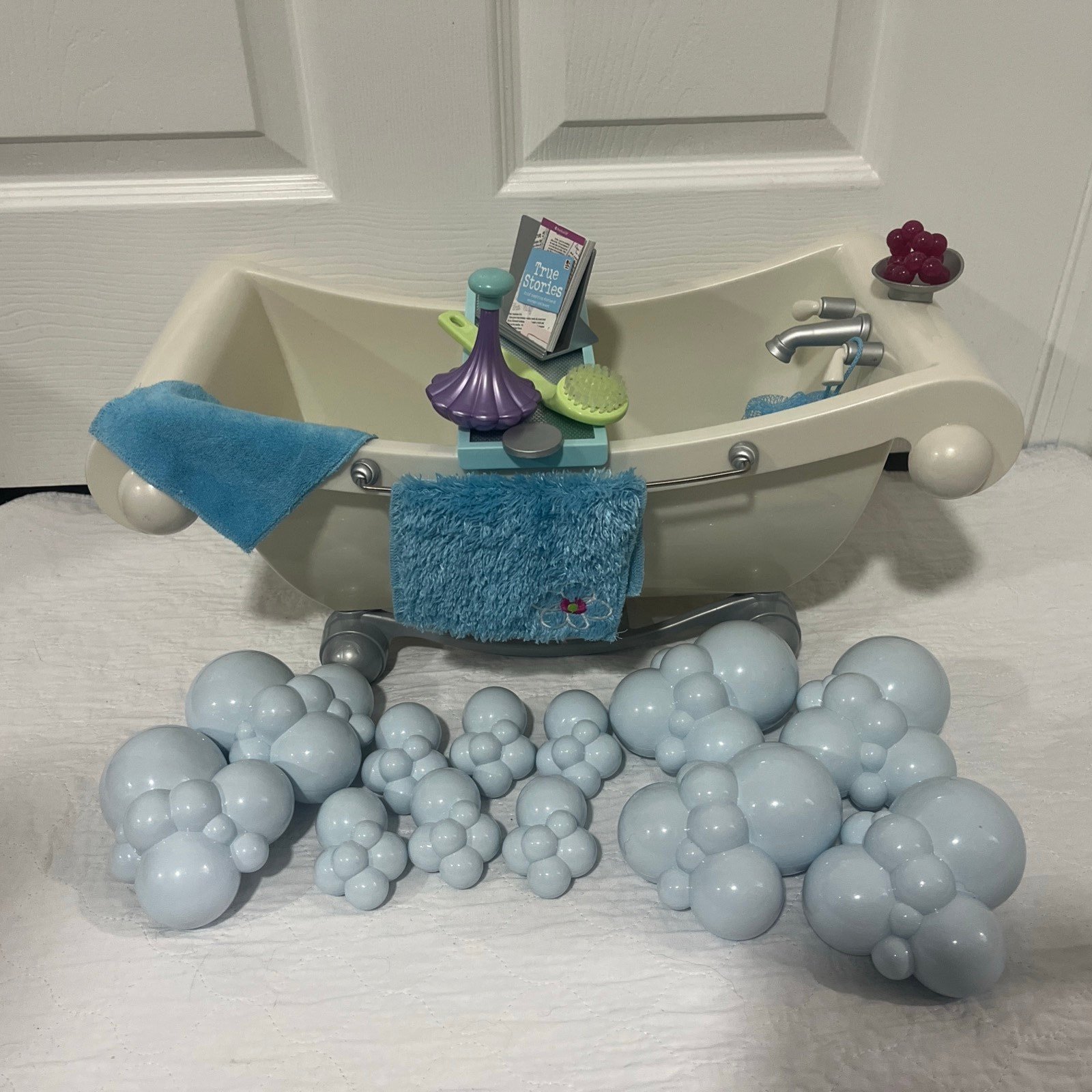 American Girl BUBBLE BATHTUB Just Like You Retired 2009 Bath Time Complete Set