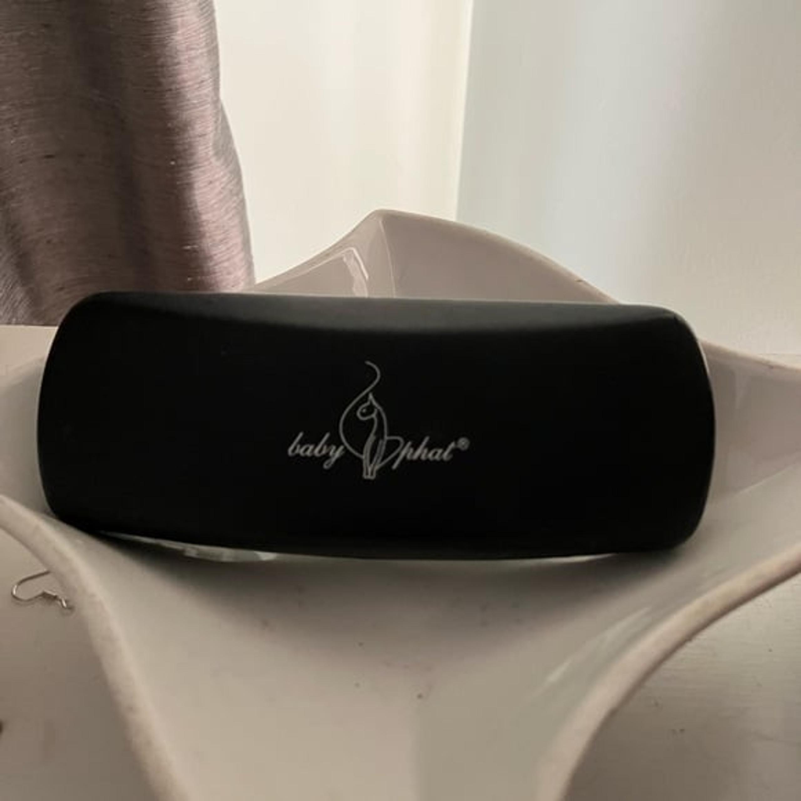sunglass case - Baby Phat