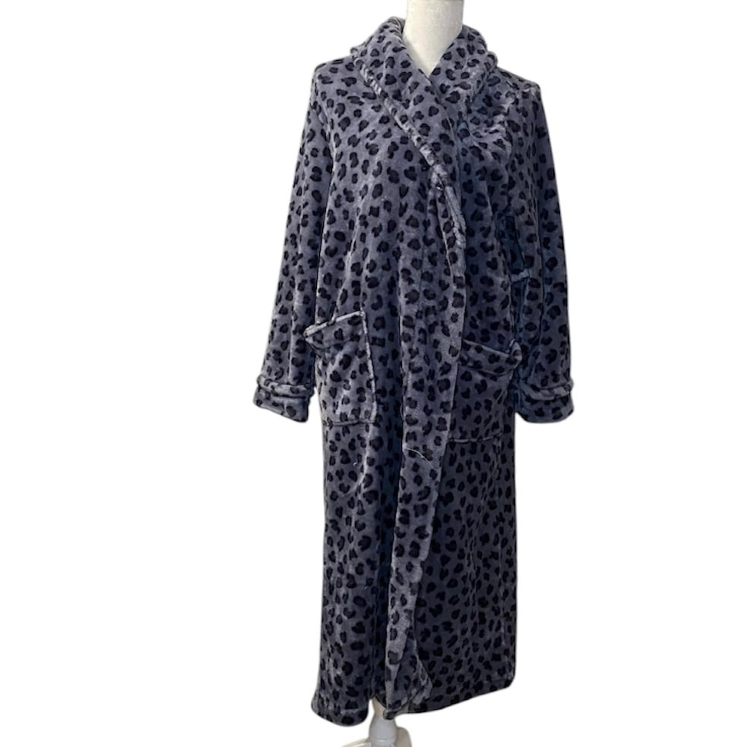 Sonoma Women’s Gray Cheetah Print Fluffy Fuzzy Plush Fleece Bath Robe Sz M