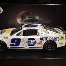 Chase elliott 2024 Napa elite 1:24 diecast