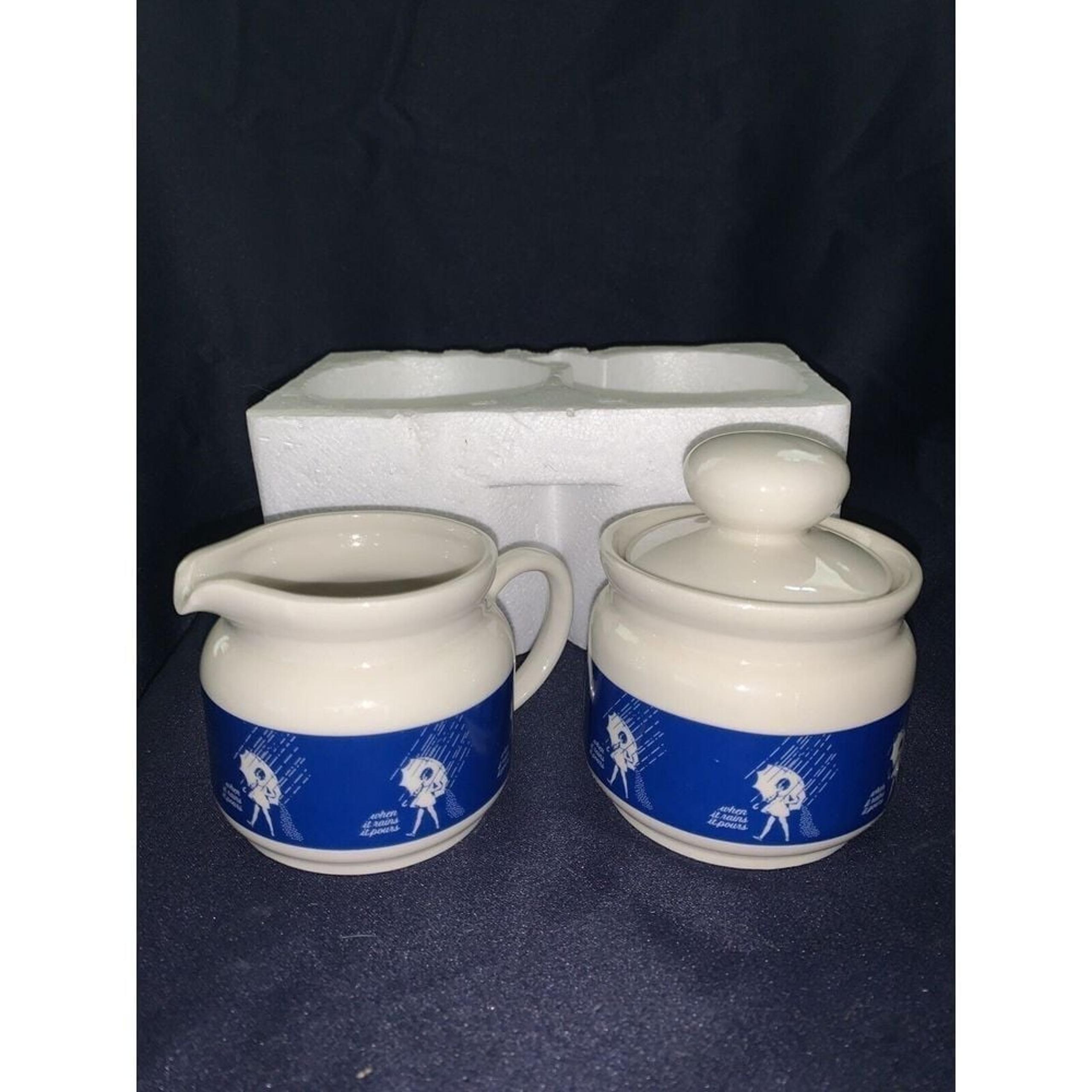 VTG Morton Salt When it Rains it Pours Creamer Sugar Jar Set Blue White Lidded