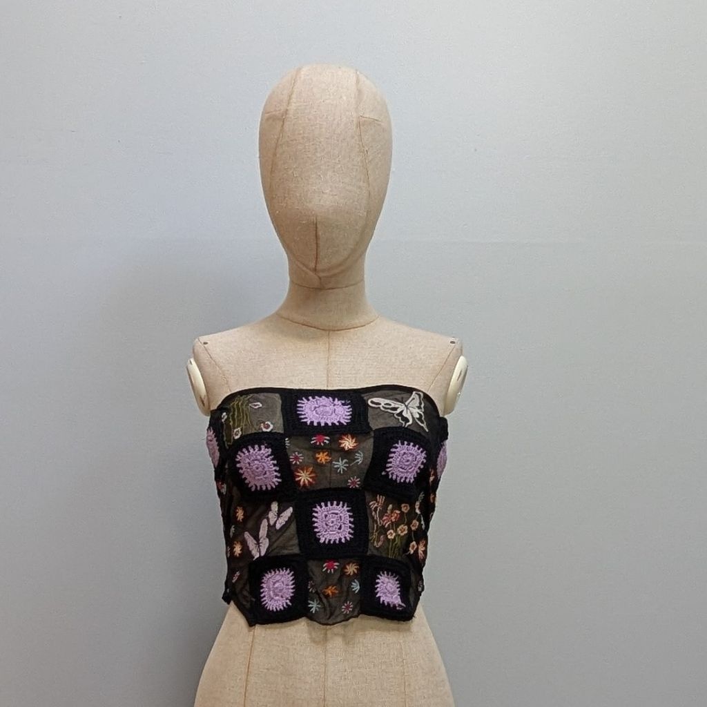 Urban Outfitters Casba Strappy Crochet Halter Top - Small