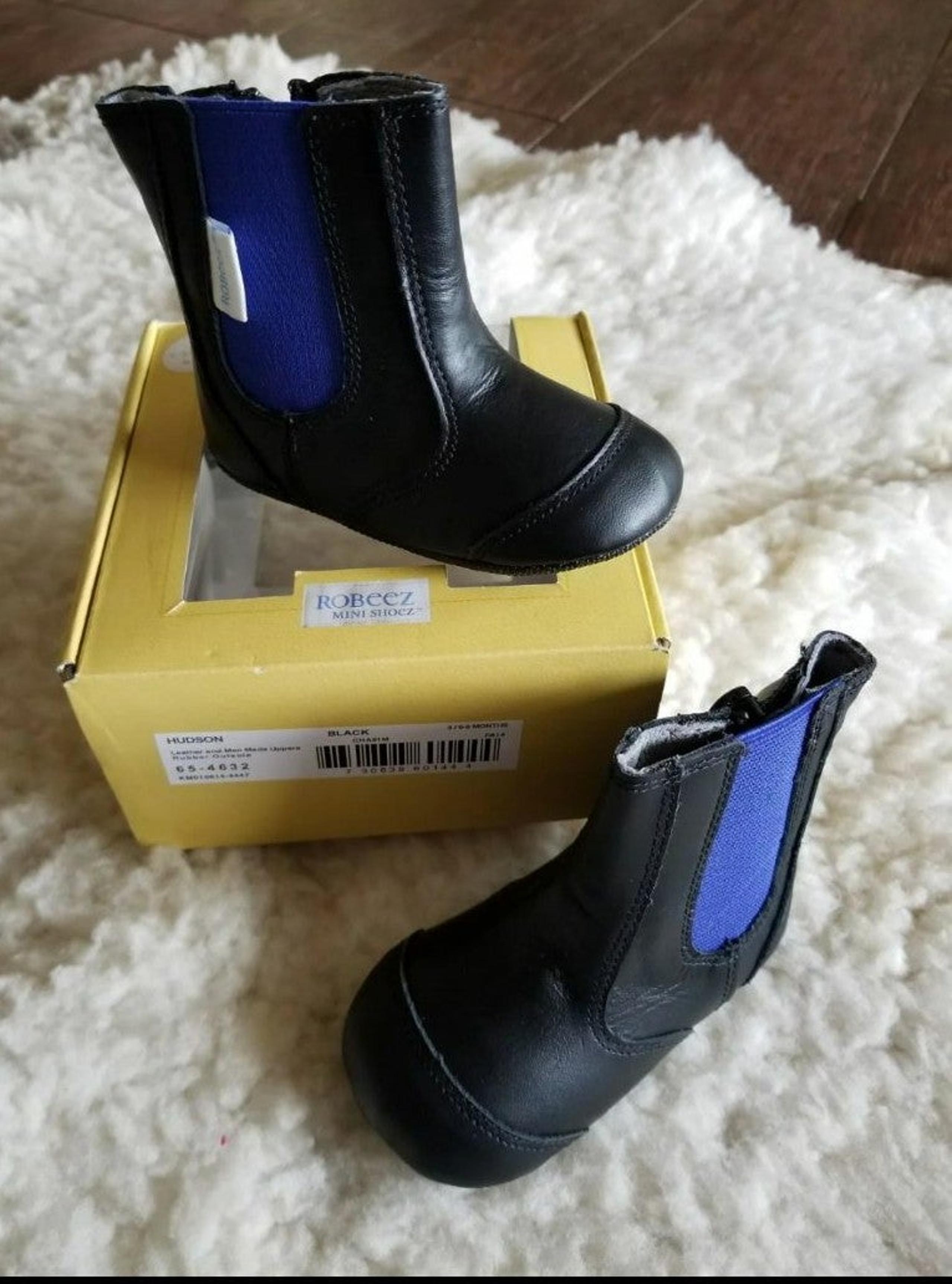 Robeez boots 3
