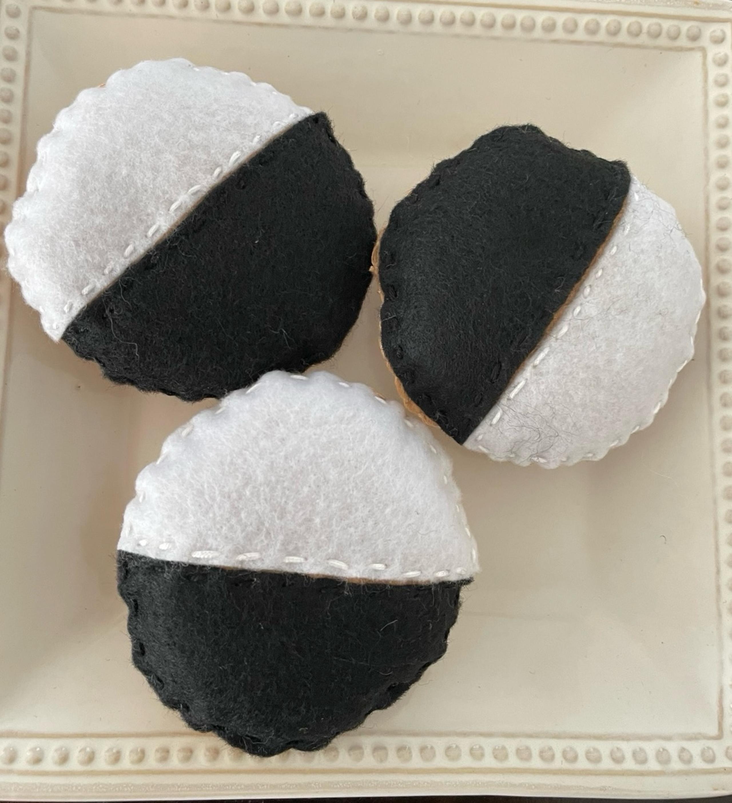 Black & White Cookies Felt