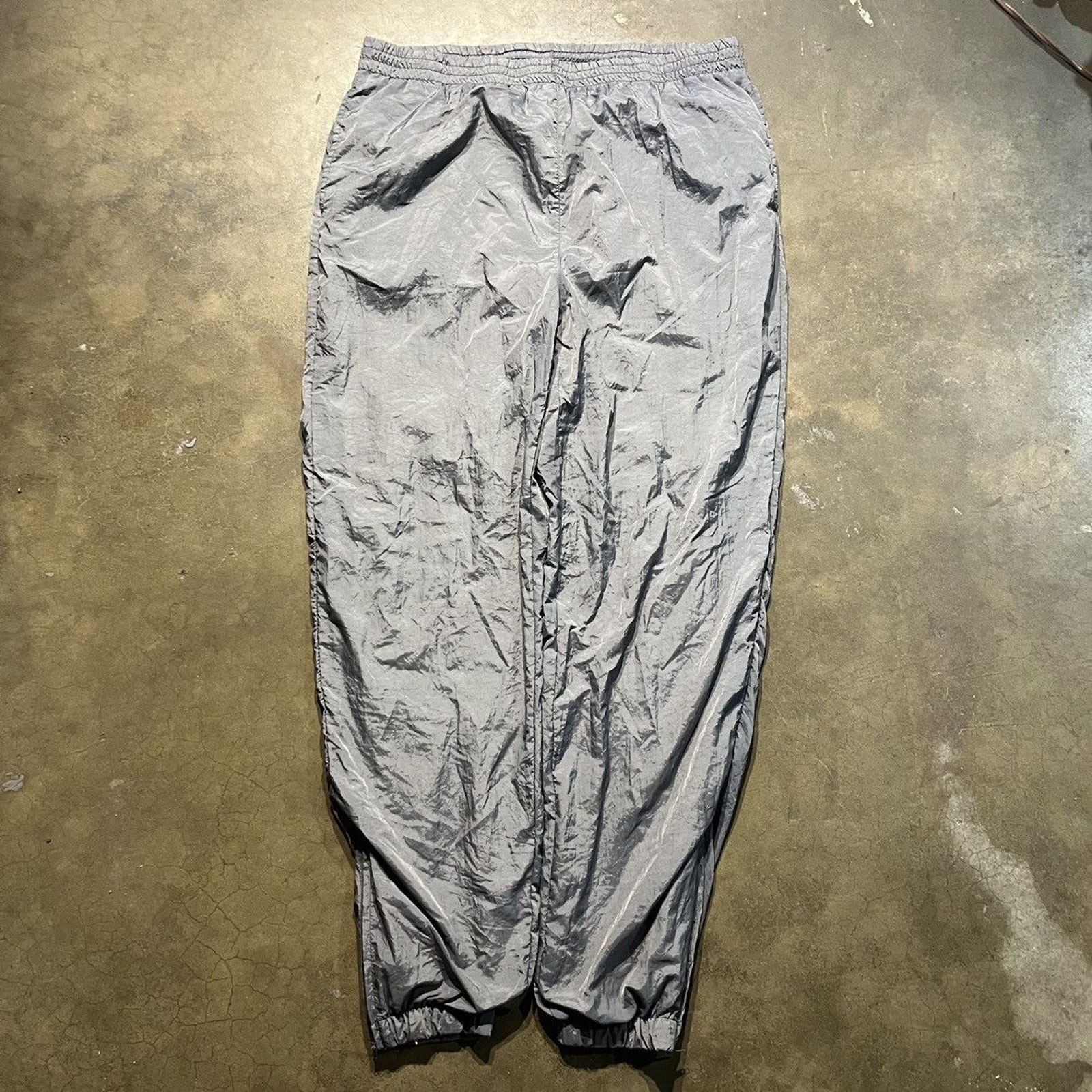 Vintage 80s Active Wear Grey Windbreaker Sweatpants