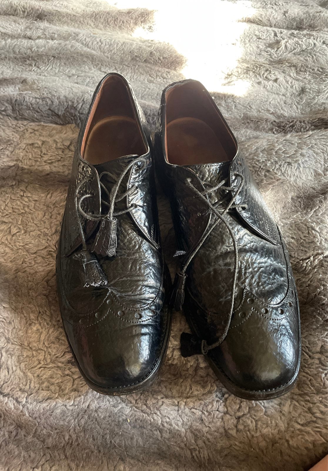Rare shark skin leather shoes