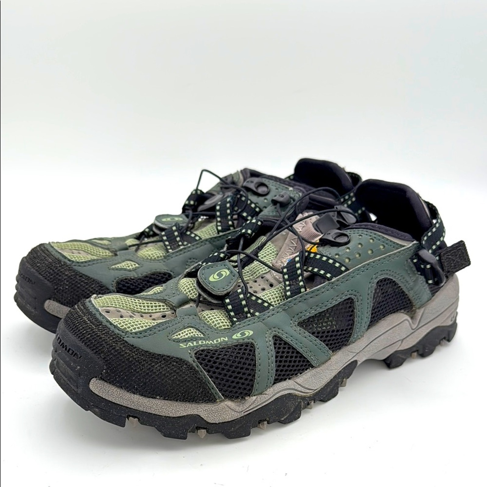 Salomon -women’s Contagrip Green Black mesh Hiking trail running slip on shoes 8