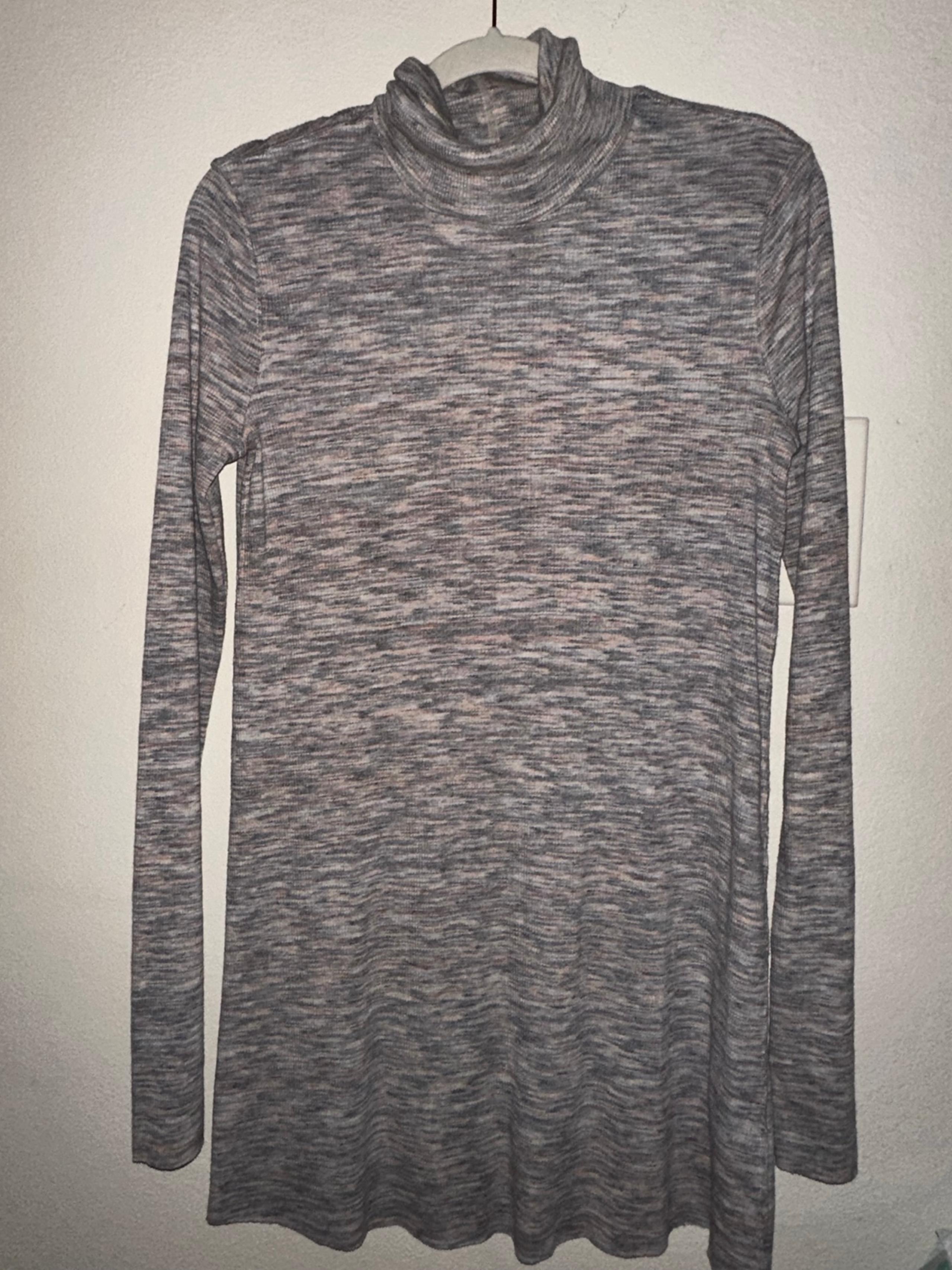 We the free urban outfitters multicolor turtleneck long sleeve back slit top S