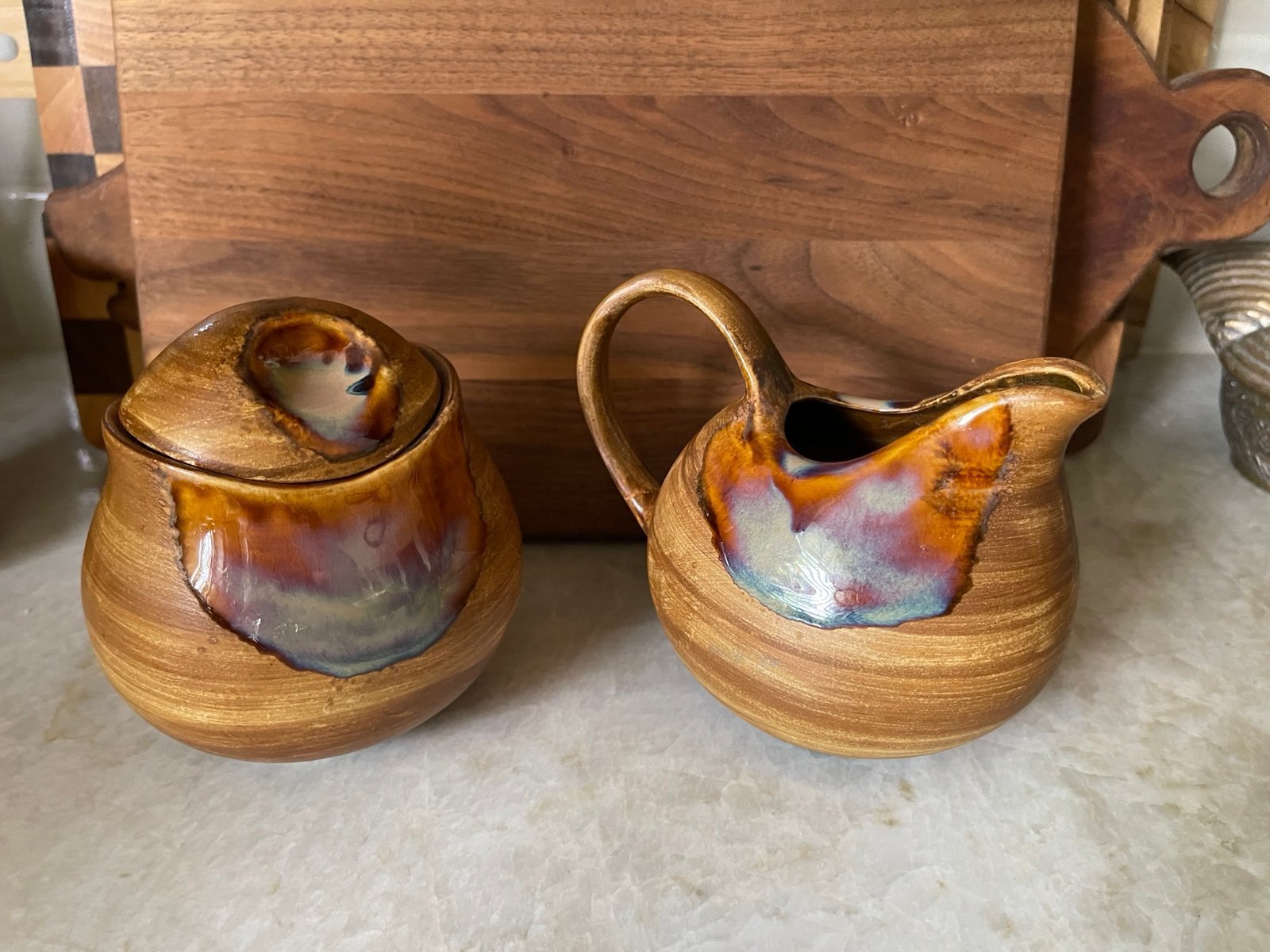 Sango Splash creamer and sugar set
