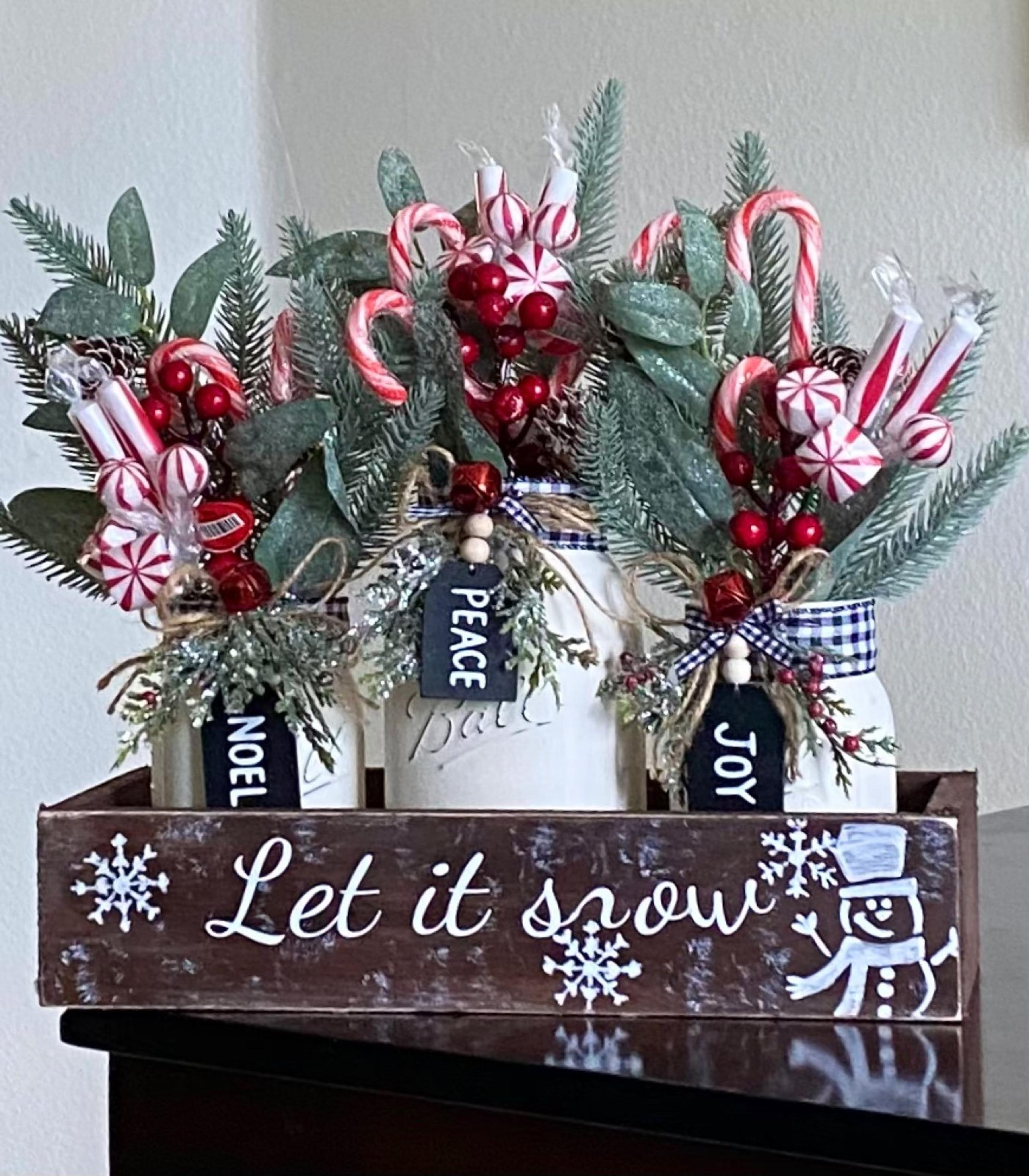 Trending Candy Cane Christmas Home Décor ❤️❤️❤️