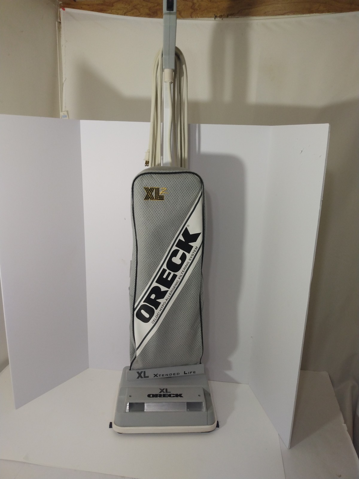 Oreck XL2 RXL2600HH Celoc Hypoallergenic Grey Upright Vacuum Cleaner