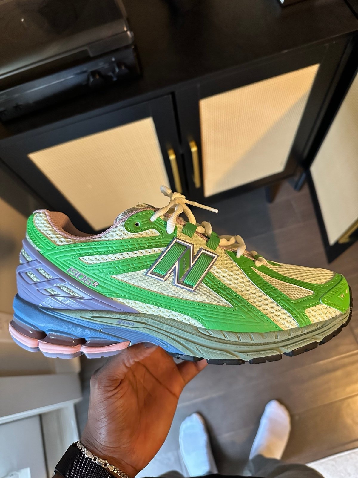 New balance astral green