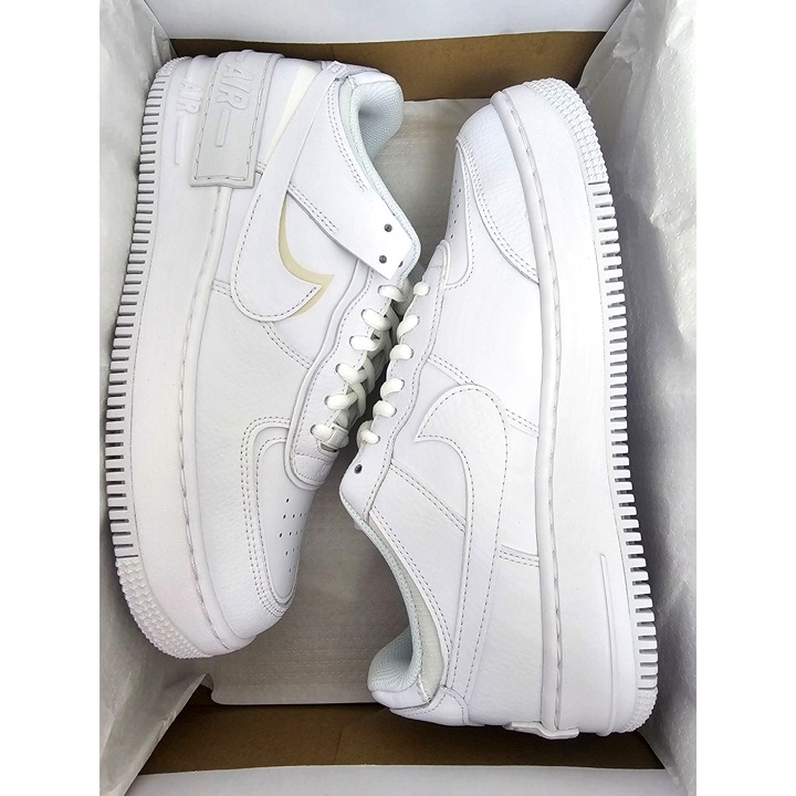 NIKE Women's AF1 SHADOW SIZE 9.5 USD