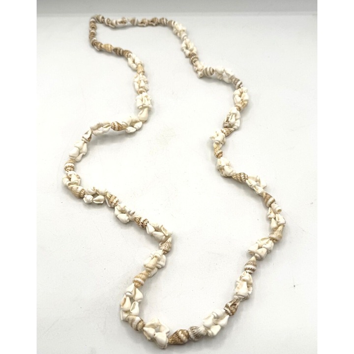 Vintage seashell sea shell beaded necklace