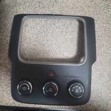 2018 dodge ram 1500 radio bezel.