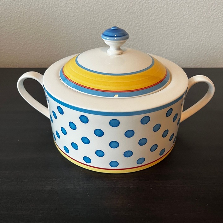 Villeroy & Boch Twist-Anna Covered Vegetable Dish // Polka Dot Serving Dish