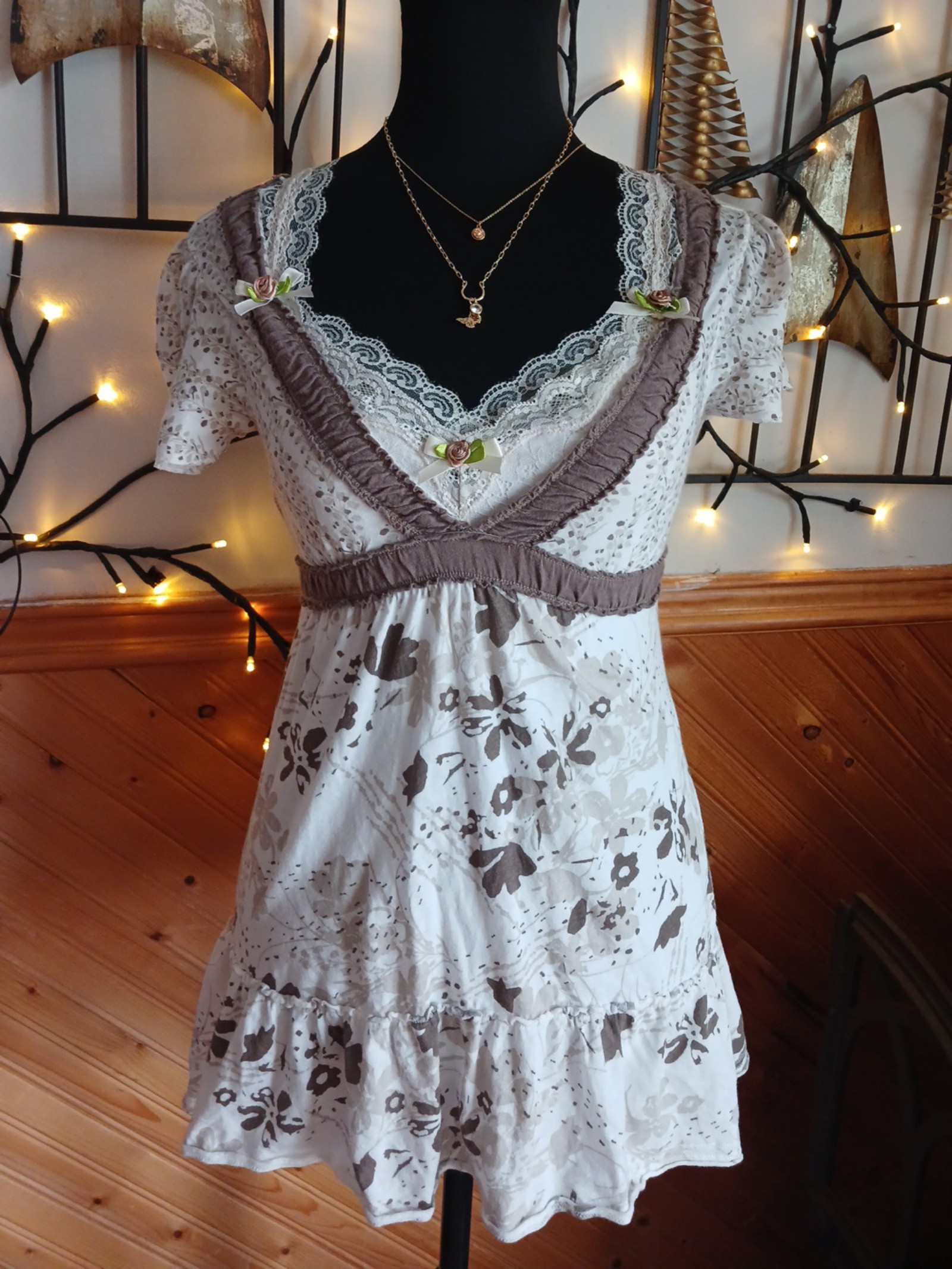 ˚✧˖°Abercrombie flutter sleeve empire waist Babydoll Flowy Top