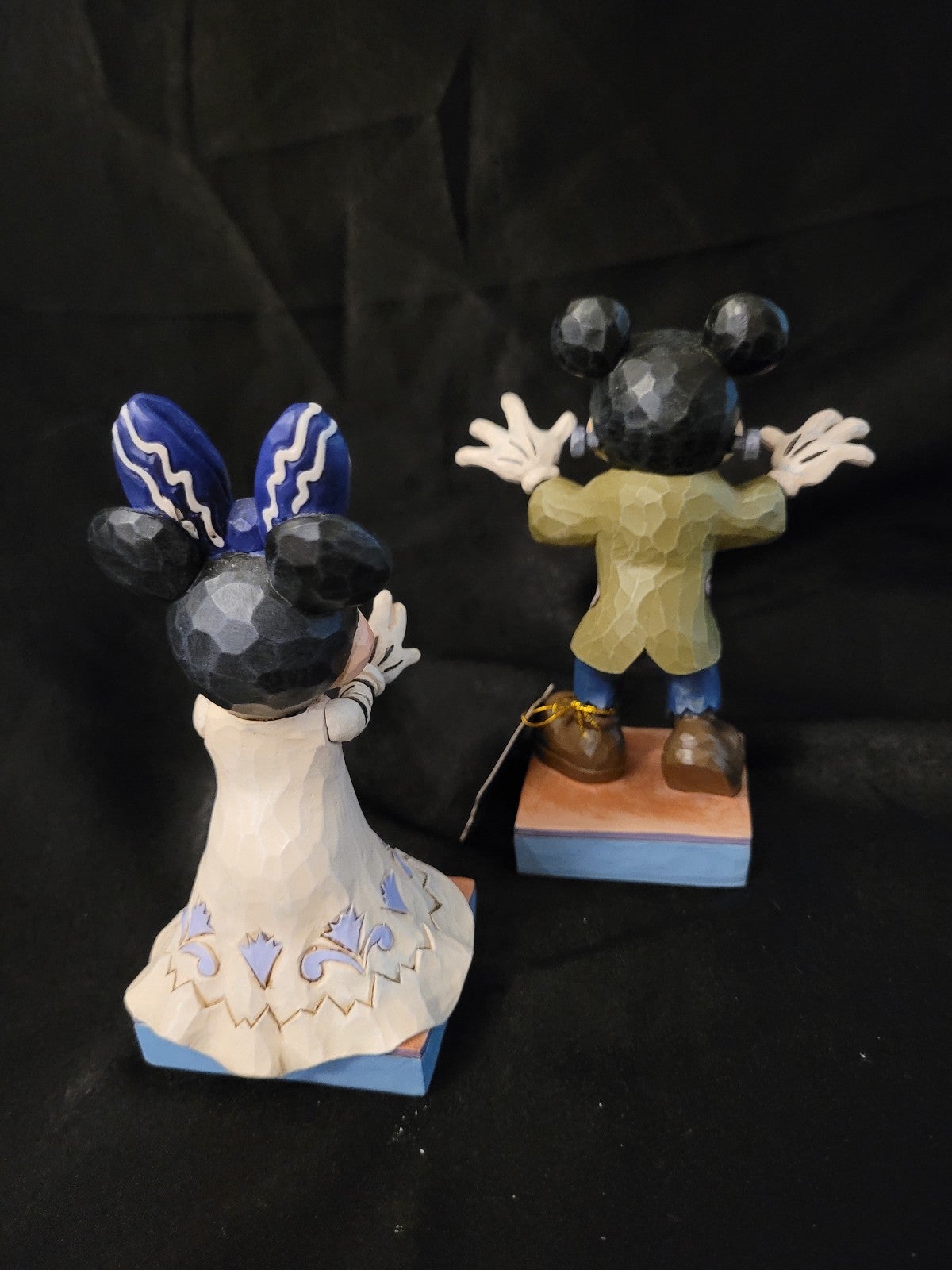 Jim sales Shore Mickey & Minnie figs