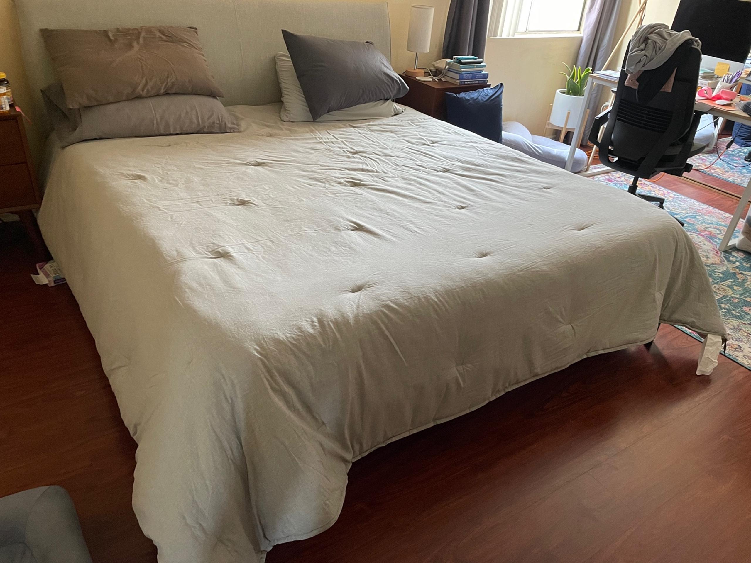 Ralph Lauren comforter - king