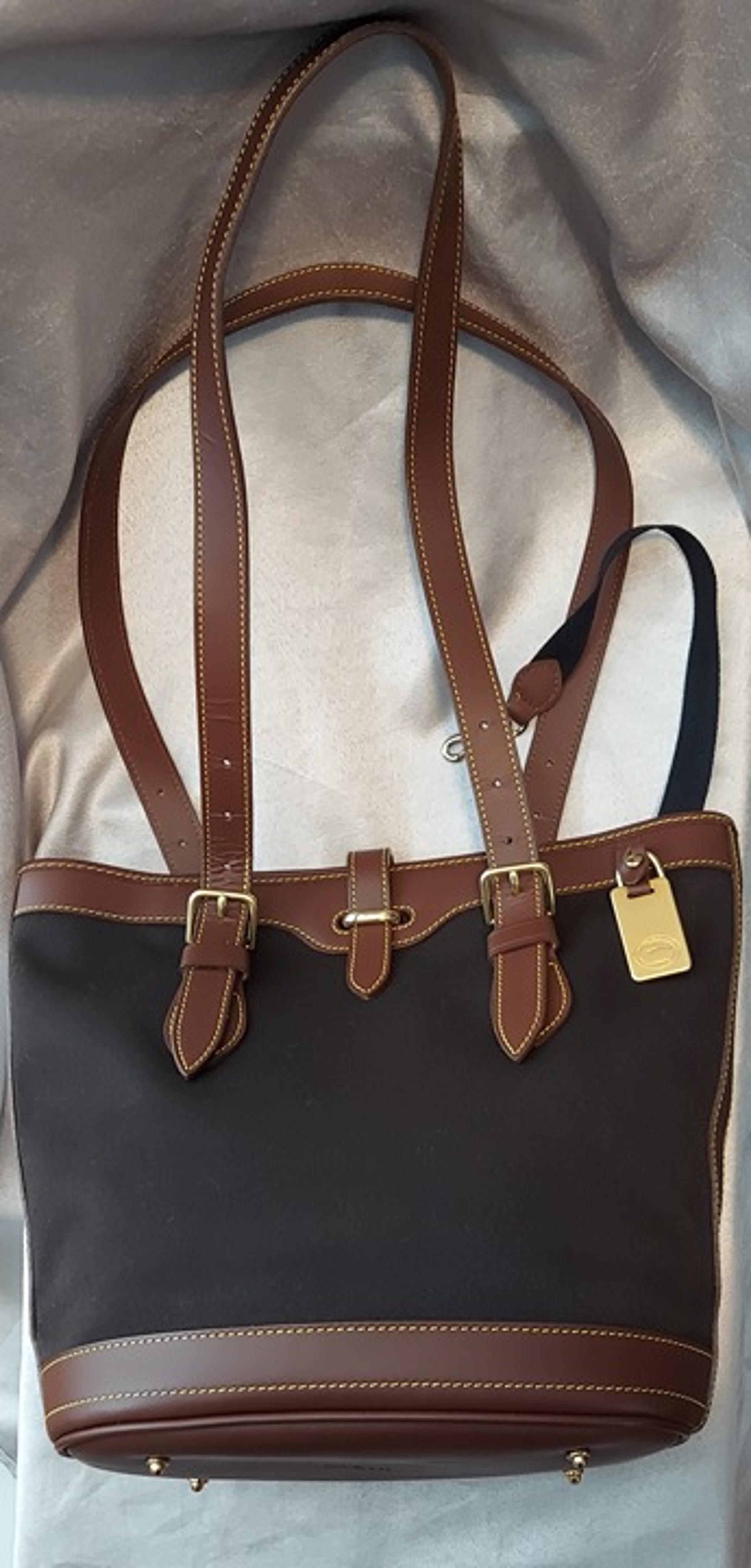 NEW! Vintage DOONEY & BOURKE Cabriolet Leather & Canvas Bucket Bag **SEE NOTE**