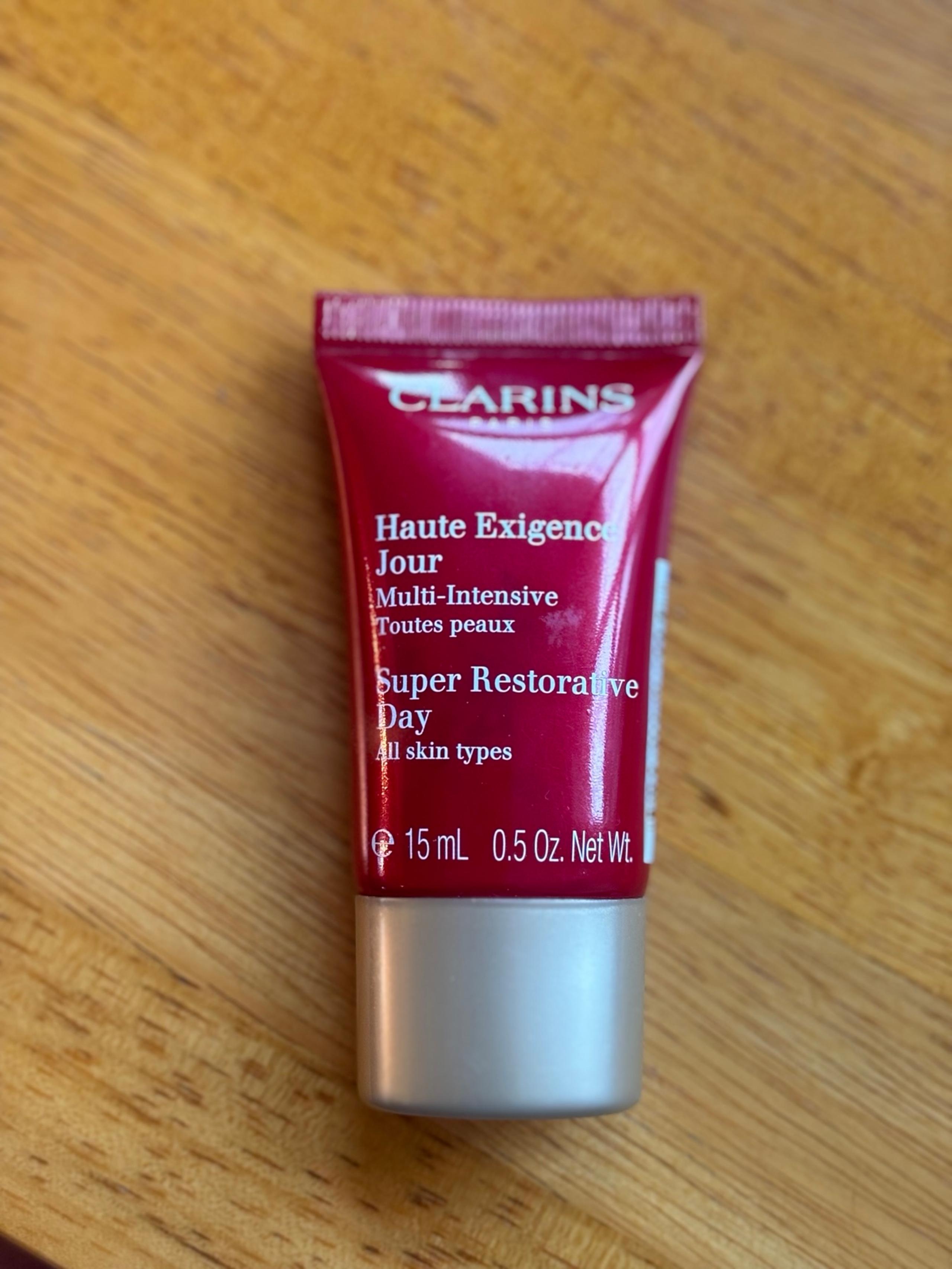 Clarins Super Restorative Day