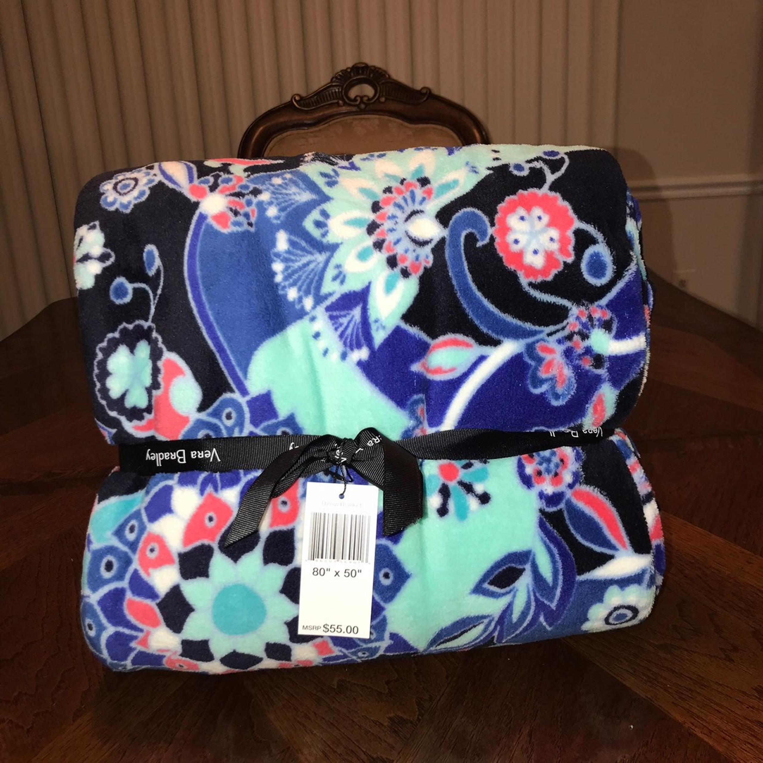 NWT Vera Bradley Throw Blanket