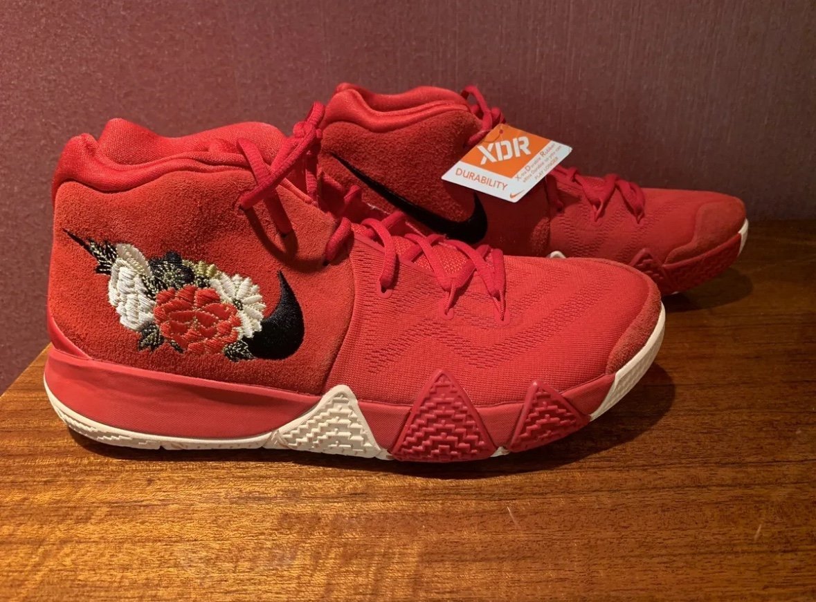 Nike Kyrie Chinese New Year 2018 Red Original Authentic 943807-600 Mens Size 13