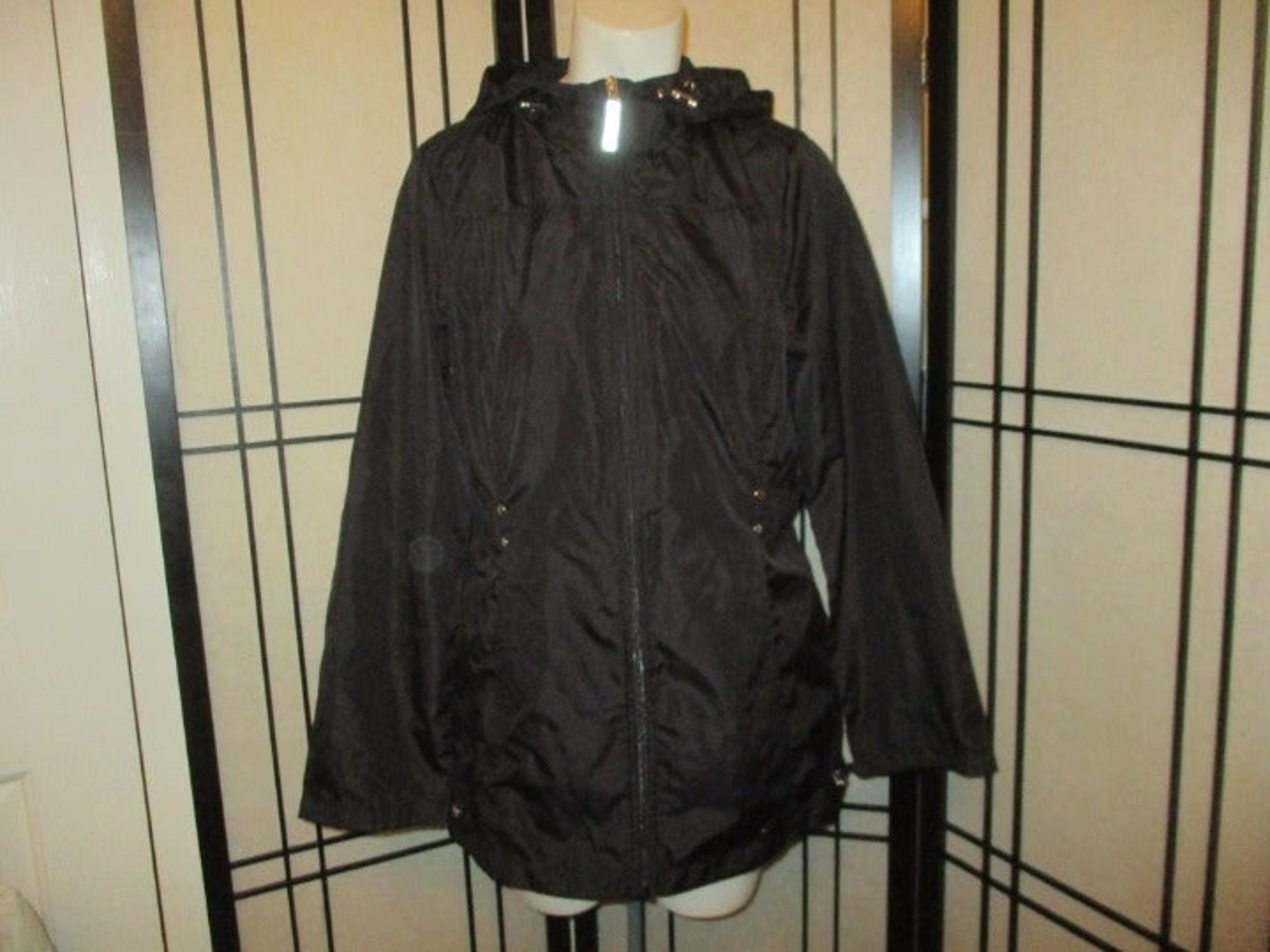 Jones New York hooded windbreaker/rain Jacket