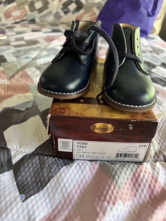Walking shoes for baby