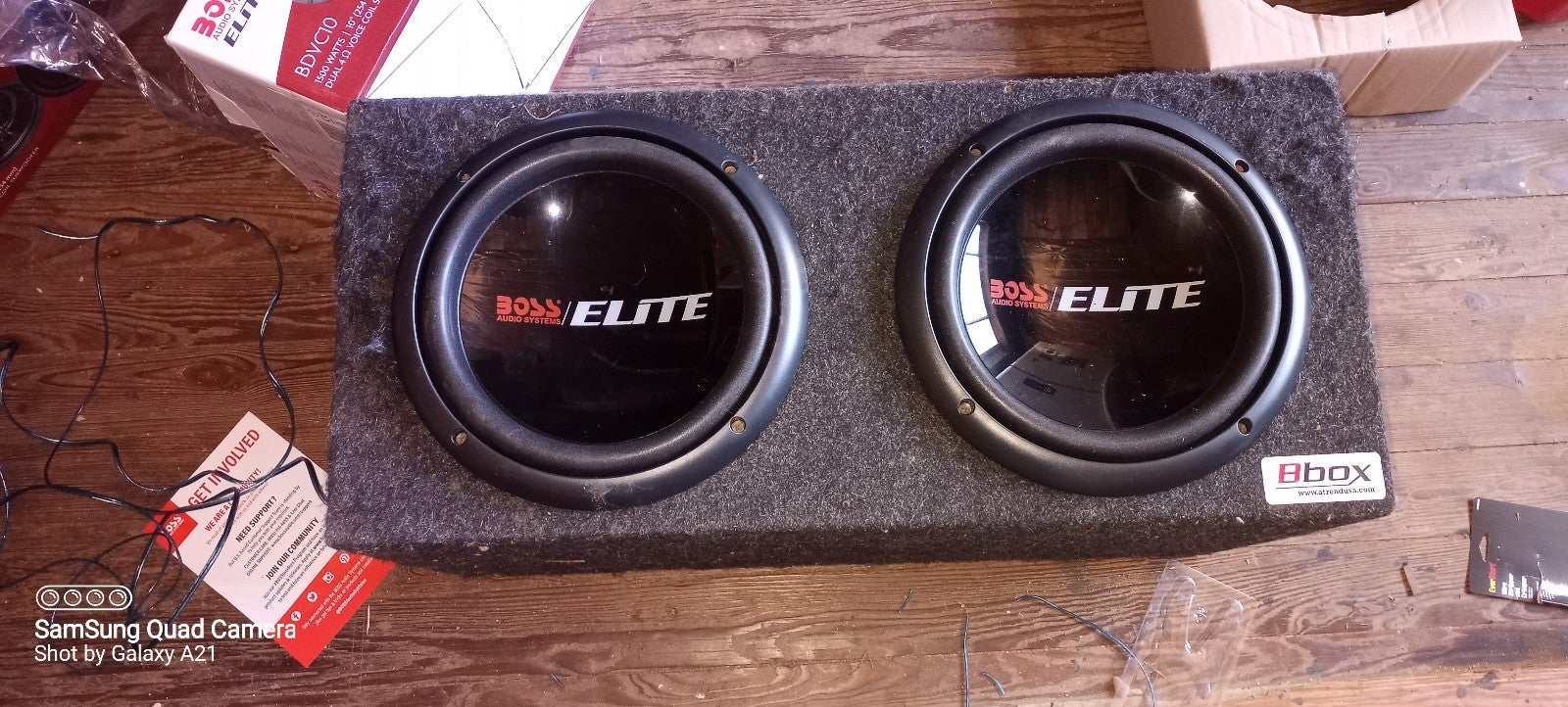 AR2000M BOSS AMP and 2 10 BOSS Elite 1500watt eubs