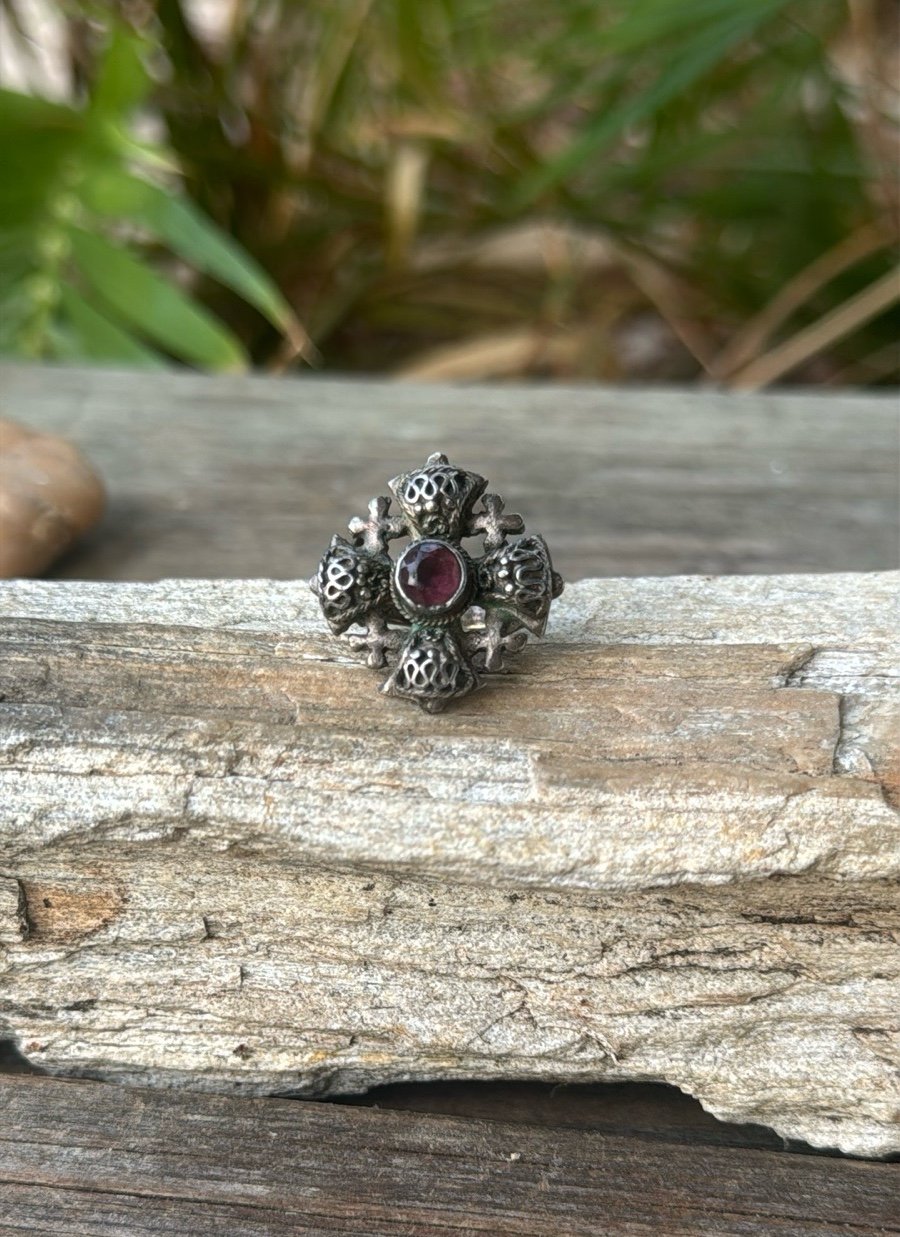 Gothic style Silver Cross Ring with Amethyst