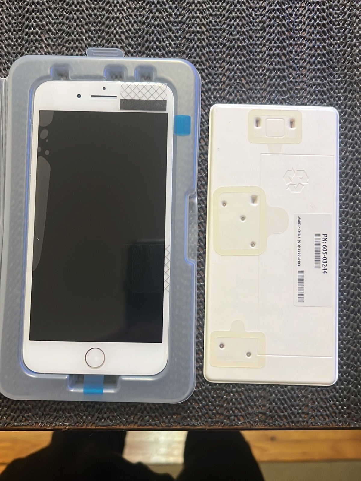 Apple iPhone 8 Plus replacement screen