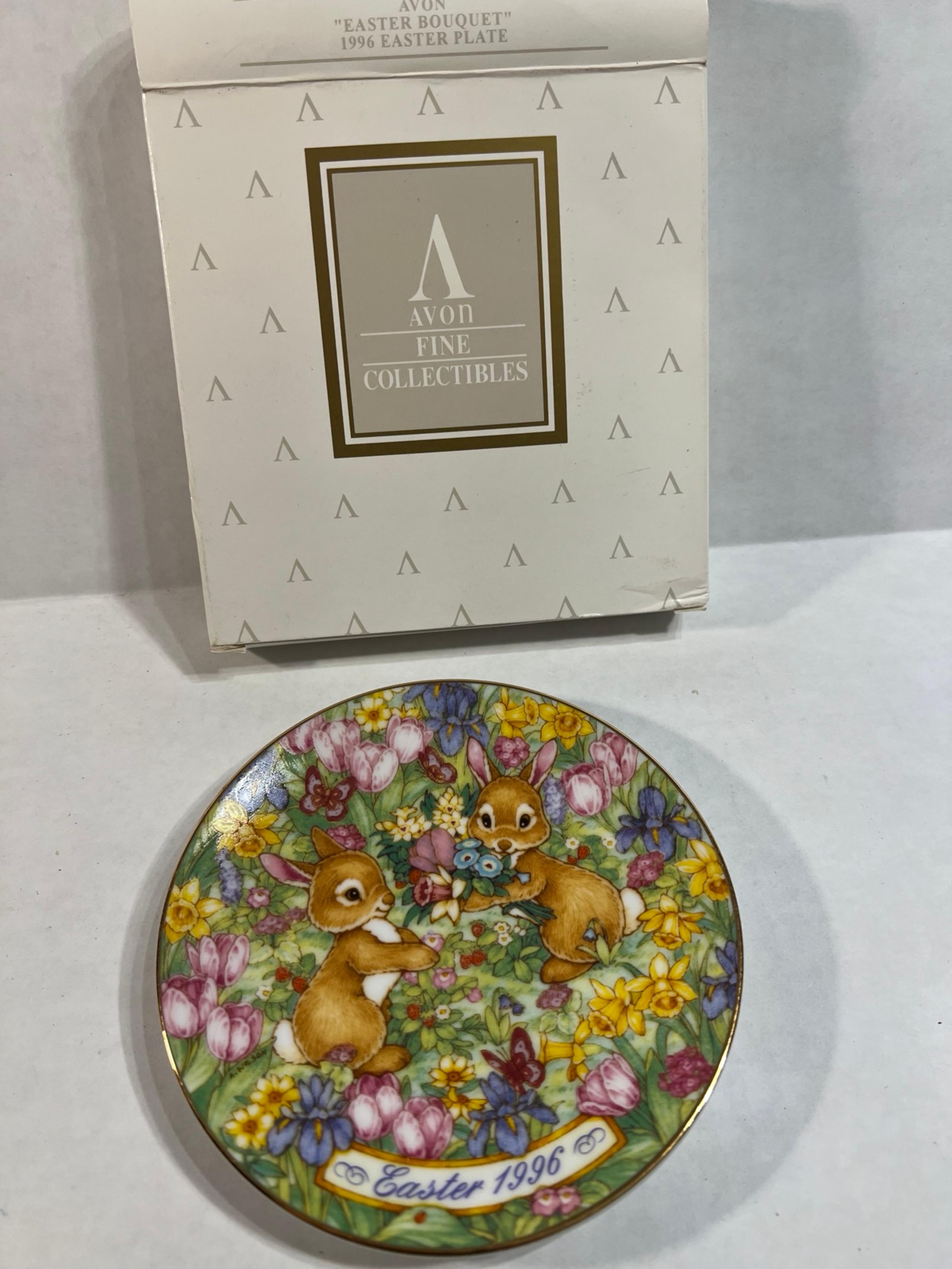 Avon 1996 Easter bouquet  Easter plate decor