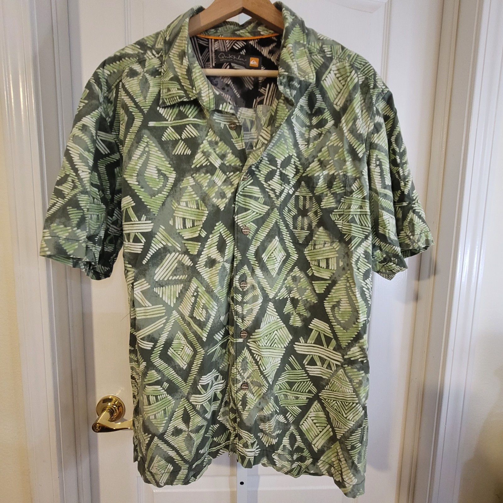 Quicksilver Hawaii Green Short Sleeve Large