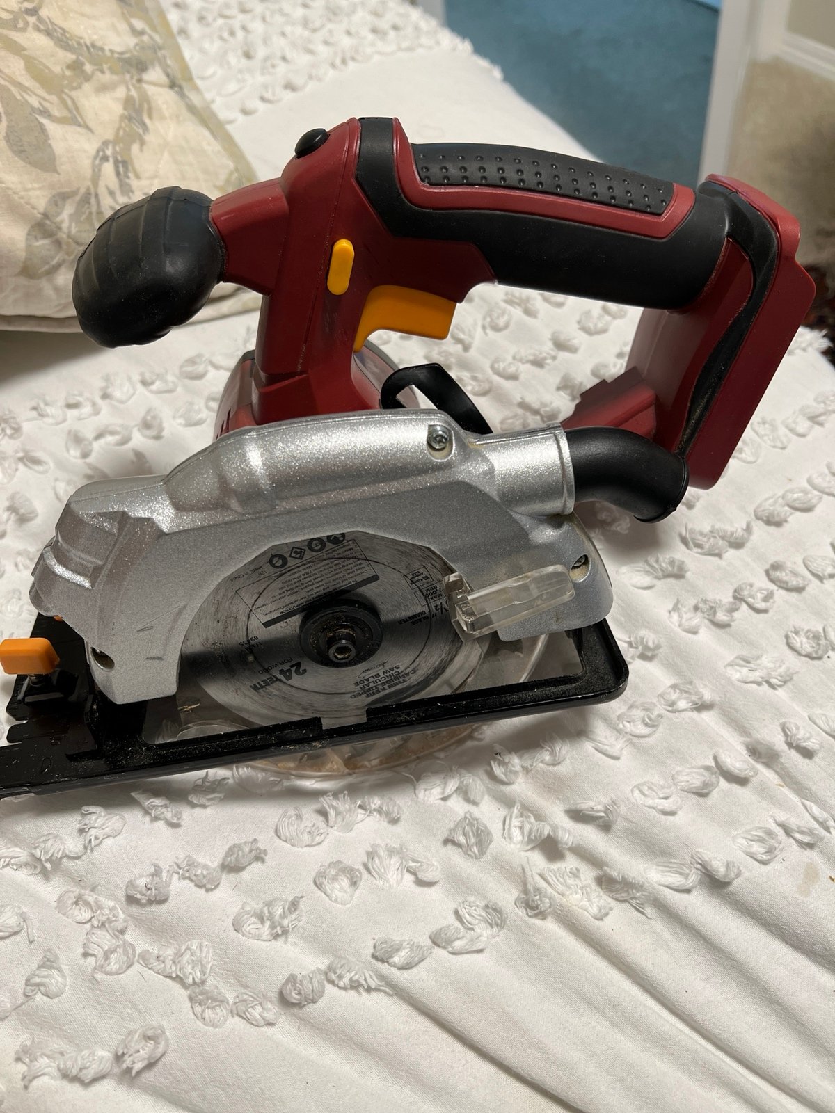 Chicago electric online cordless circular saw