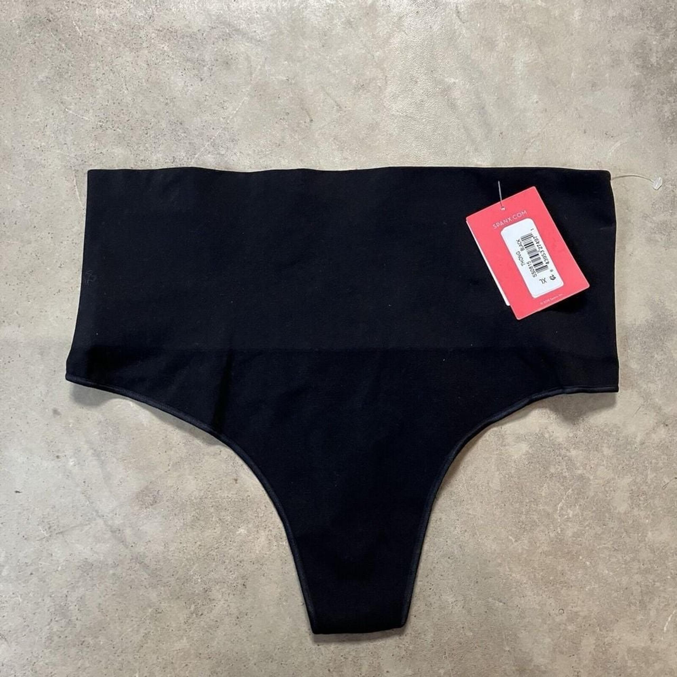 Spanx Everyday Shaping Panties Thong Womens XL Black Seamless Shaping Waistband