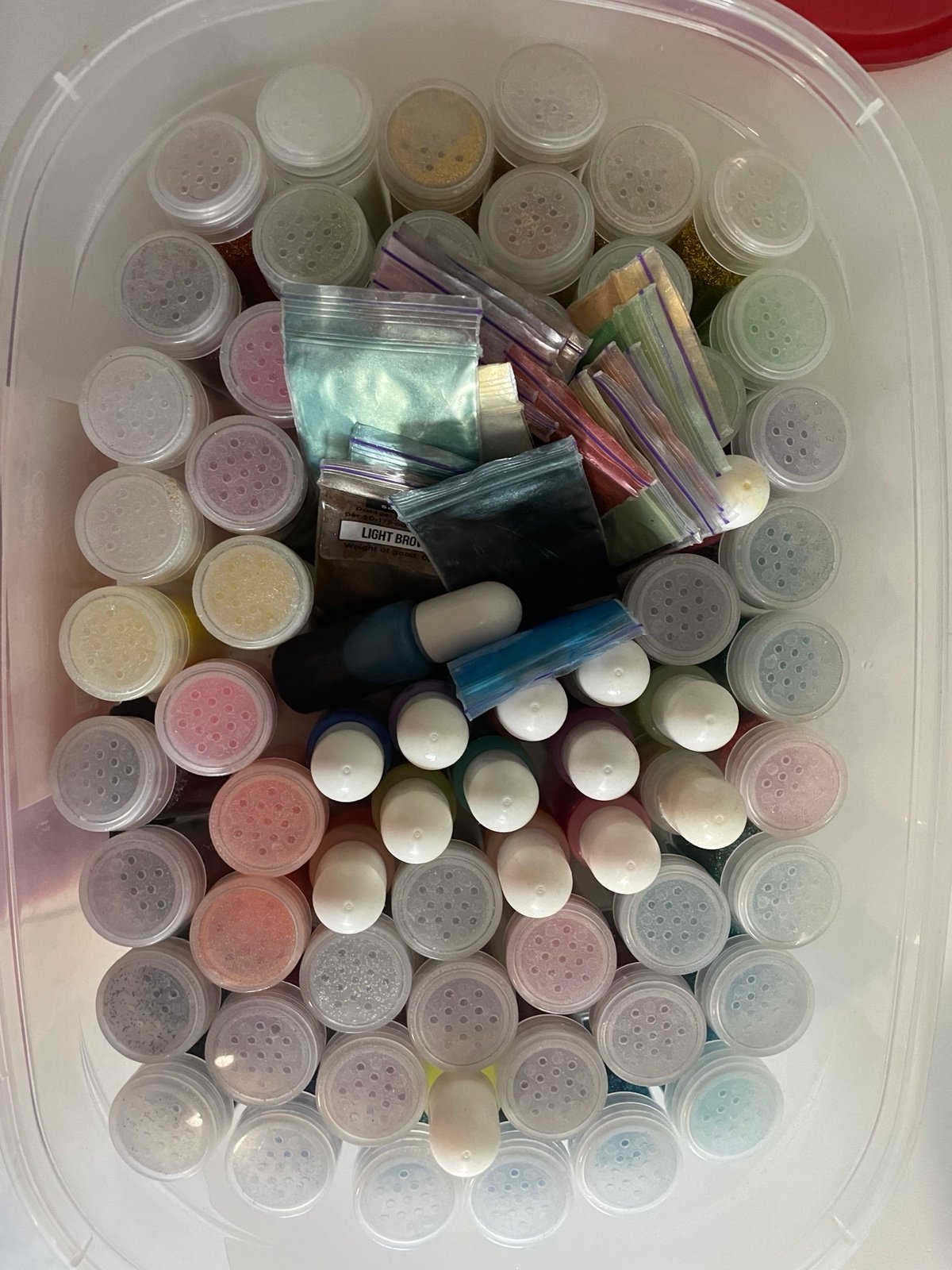 Resin colors