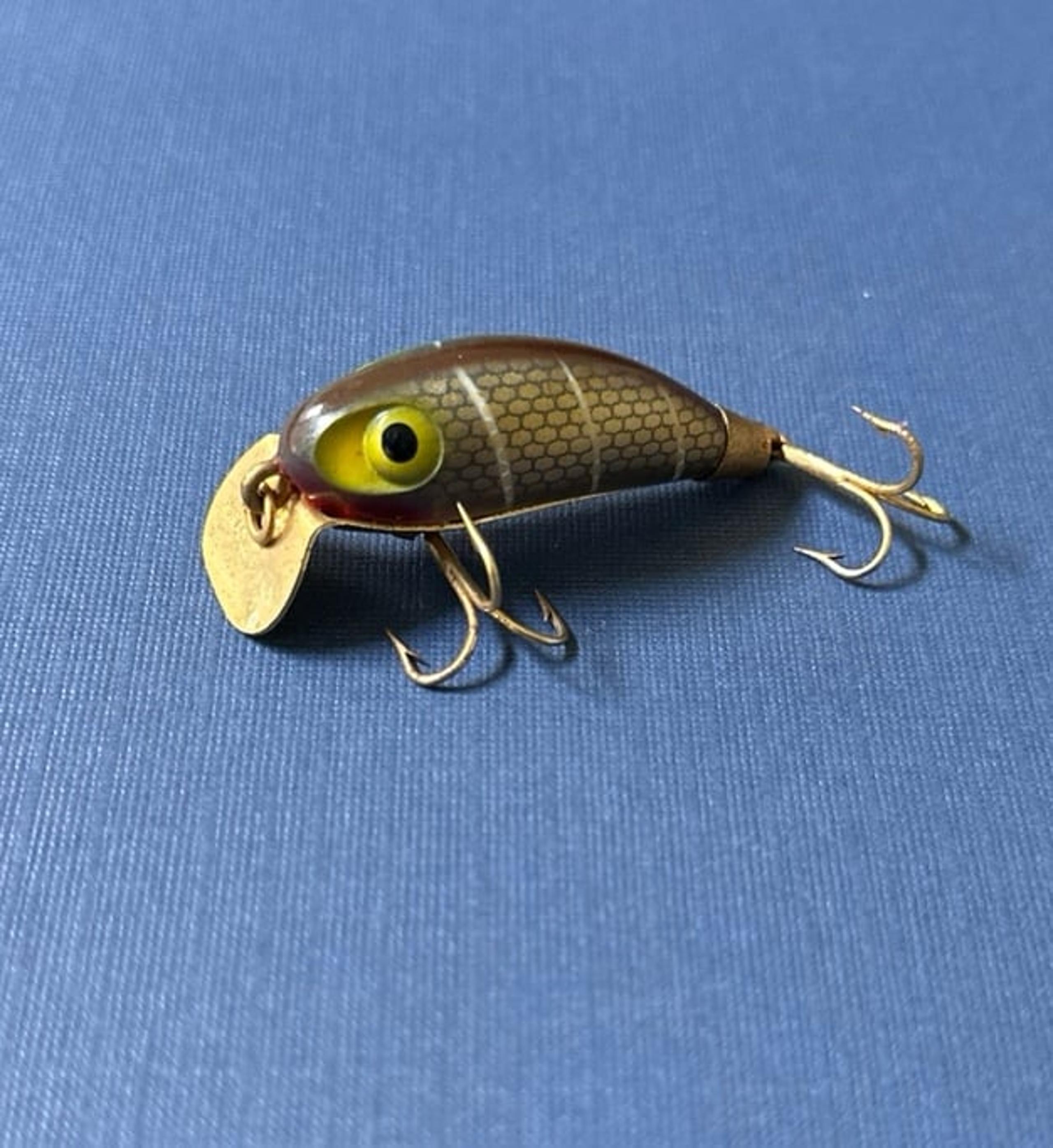 Vintage Wright & McGill Baby Miracle Minnow Fishing Lure