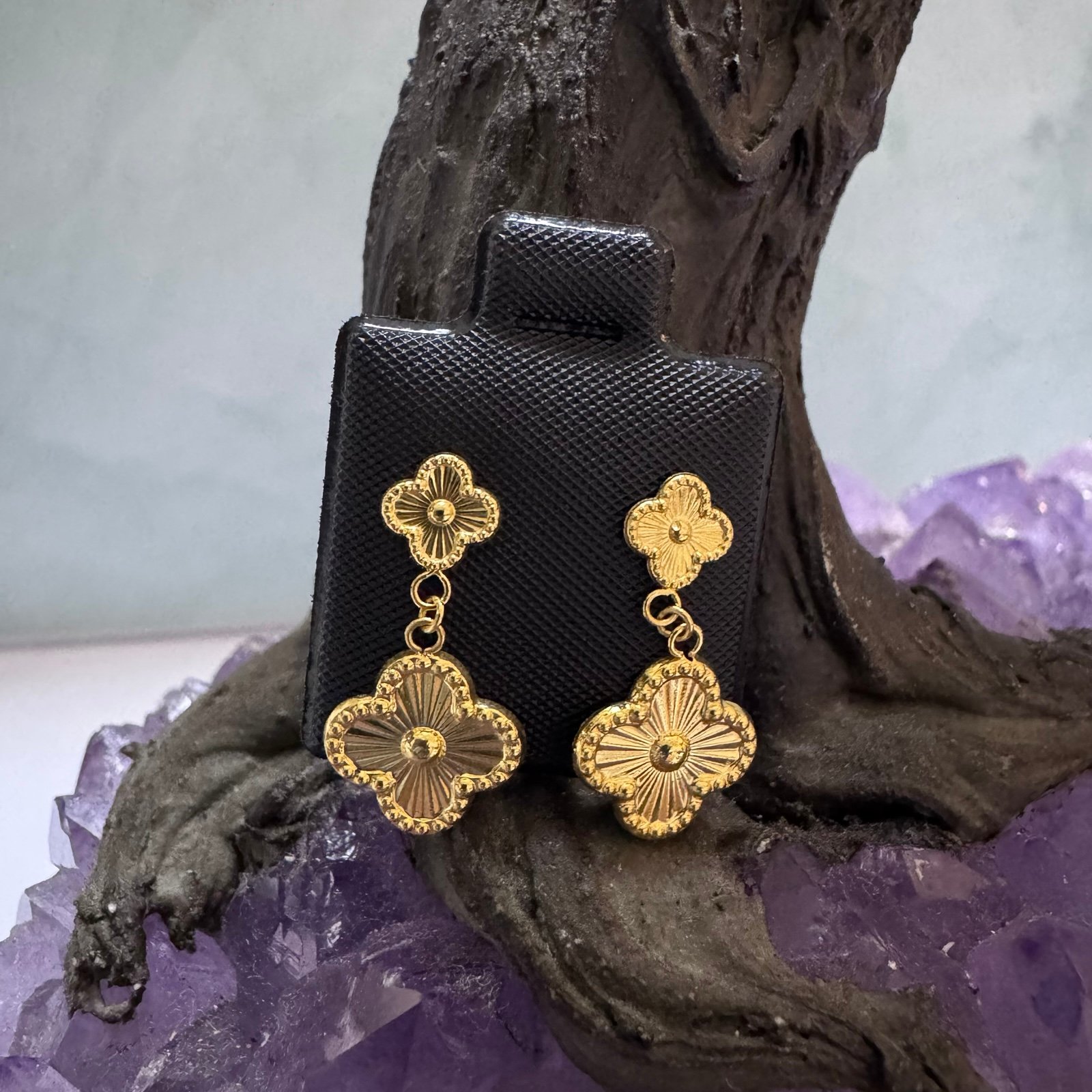 18K Gold Clover Dangling Earrings