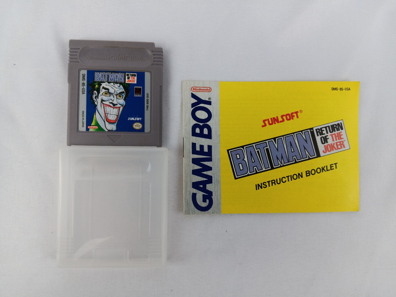 Batman: Return of the Joker With Manual Game Boy Nintendo Authentic Tested.
