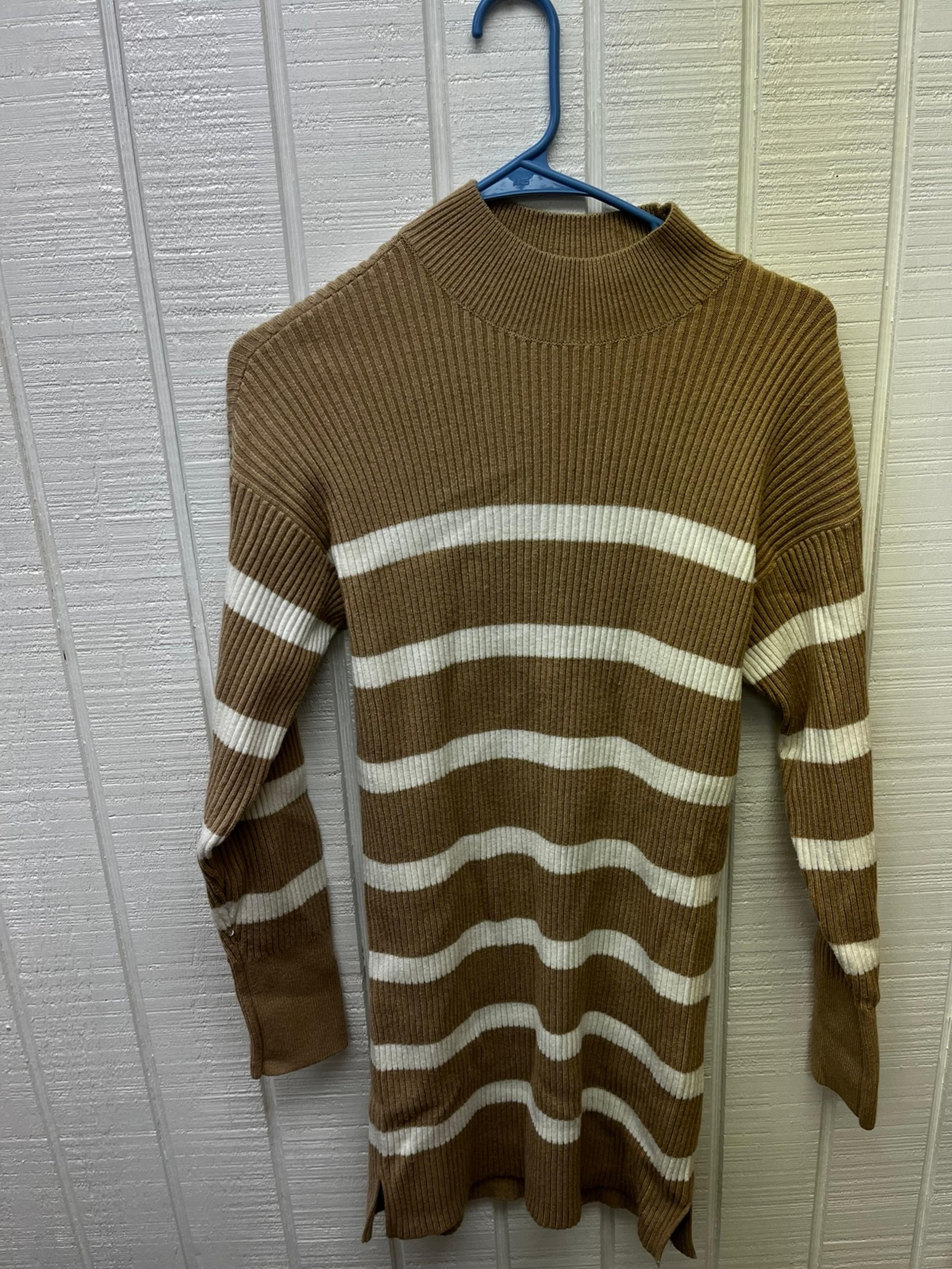 Abercrombie & Fitch Soft A&F Beige/White Mock Turtleneck Sweater Women’s SP
