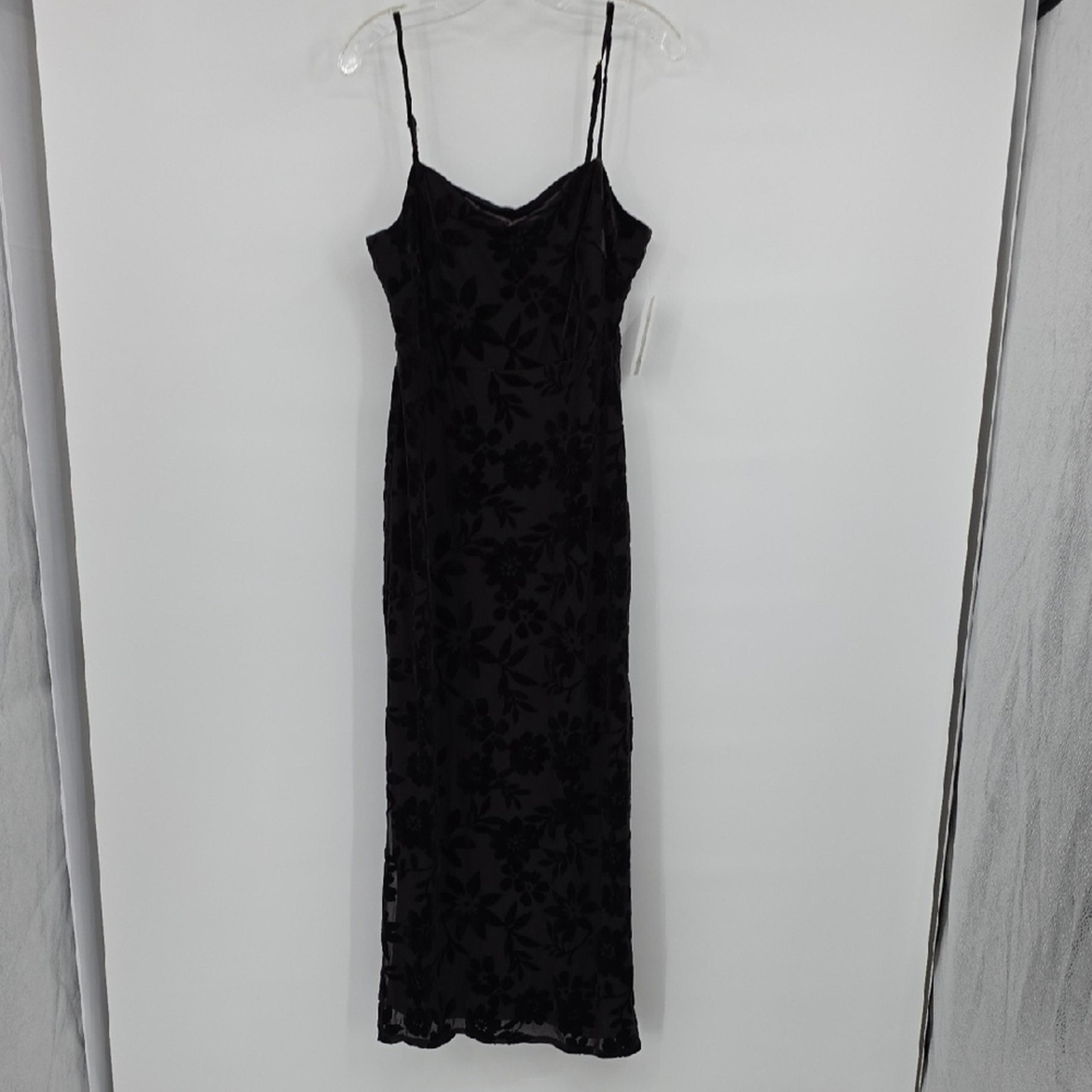 Taylor Women's Sleeveless Square Neck Floral Print Midi Sheath Dress Size 4