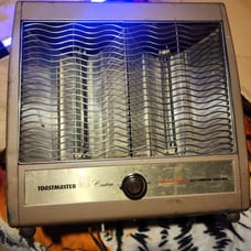 Toastmaster Automatic Electric Space Heater