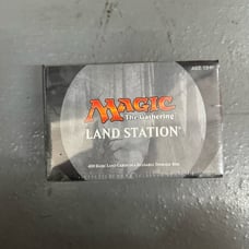 NEW/SEALED, Magic the Gathering Land Station. 400 Basic Land Cards