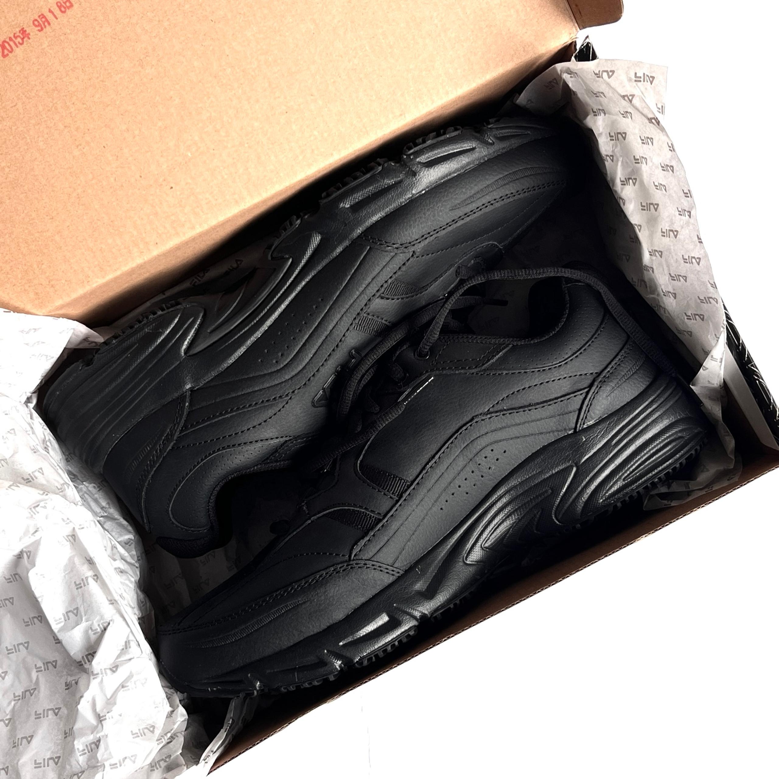 New Men's Fila Memory Workshift Slip Resistant Sneaker Shoe in Black (11W)