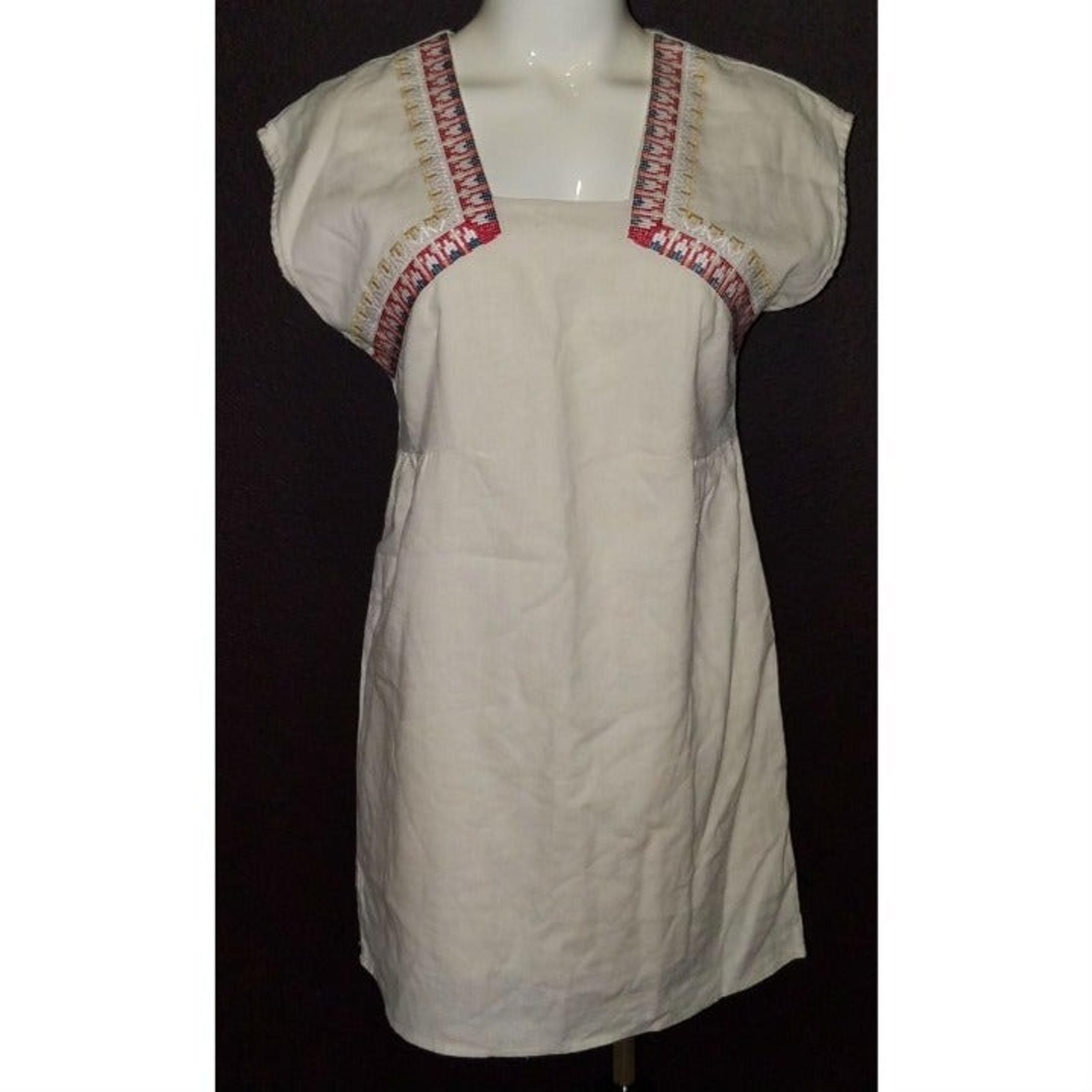 Honey Punch Tunic Top Embroidered Neckline Size Small Cotton Linen Blend