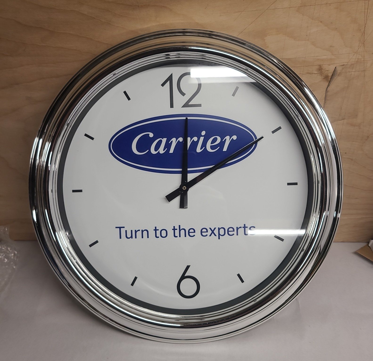Wall clock carrier