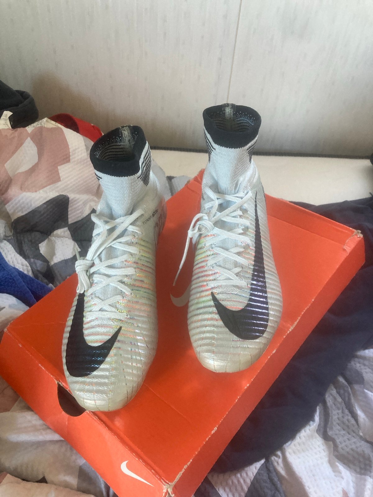 Mercurial CR7 ‘Melhor’ SE FG 'Blue Tint'' 8 US MEN