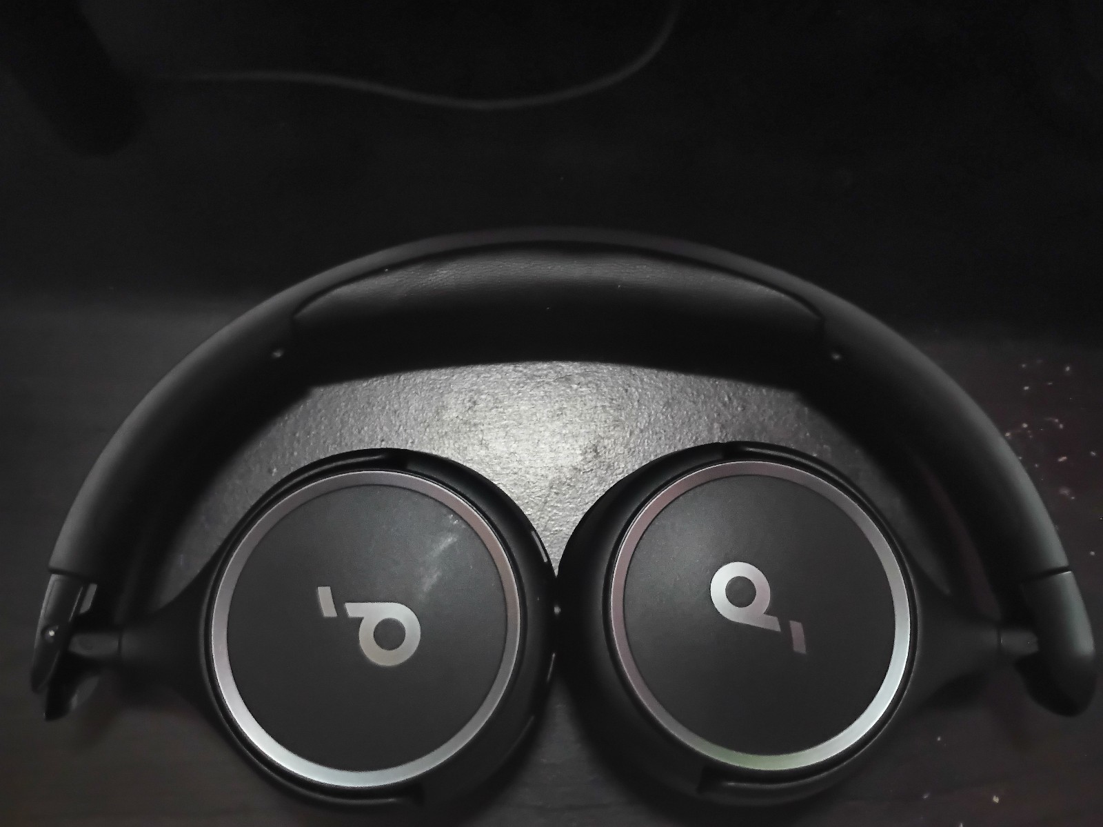 Soundcore H30i headphones