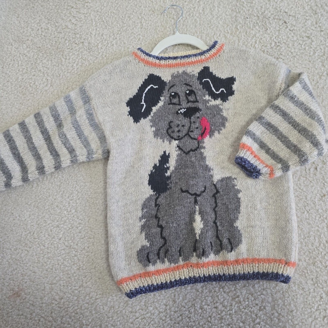 VINTAGE KIDS 90s Vintage & Handmade Wool Sweater Dog 6-8 yo